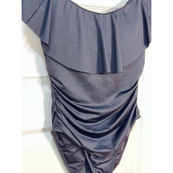 La Blanca Island Goddess Off Shoulder Ruffle One Piece Swimsuit, Women's Size 12 - Picture 4 of 7